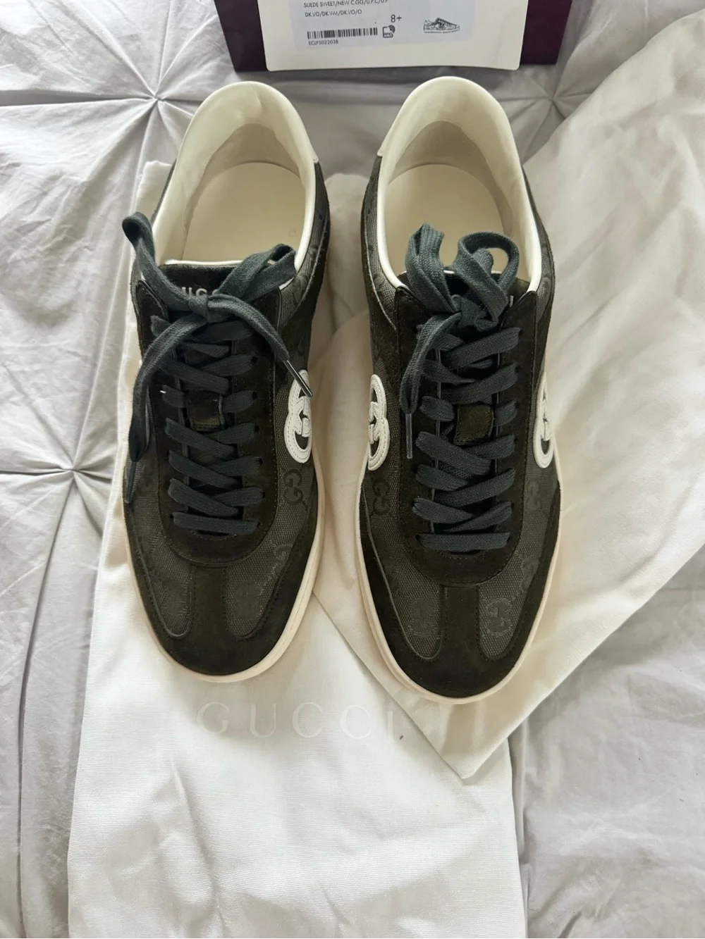 Gucci Men’s olive green Suede Low-Top Sneaker